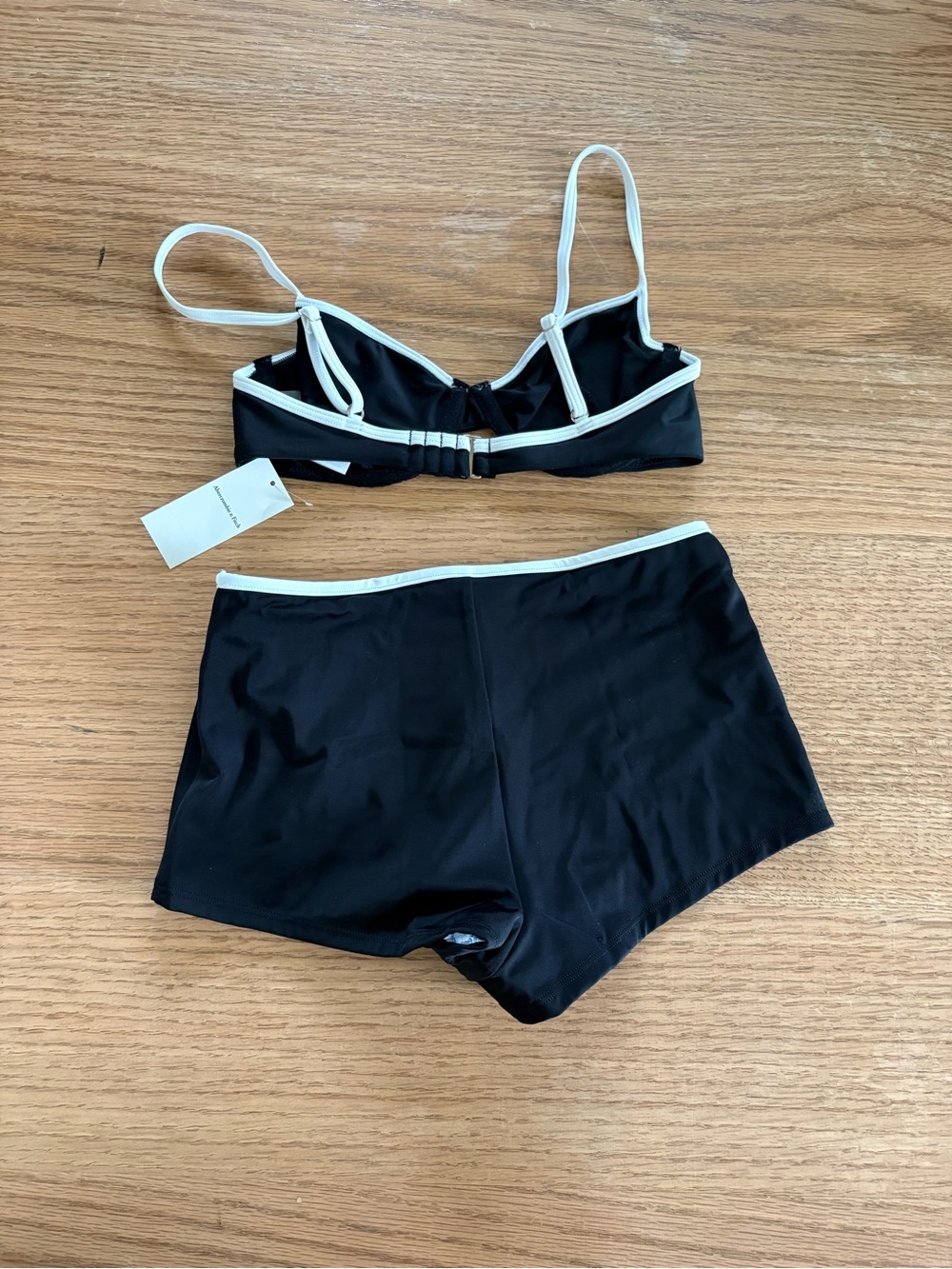 Bikini set - Picture 3 of 4